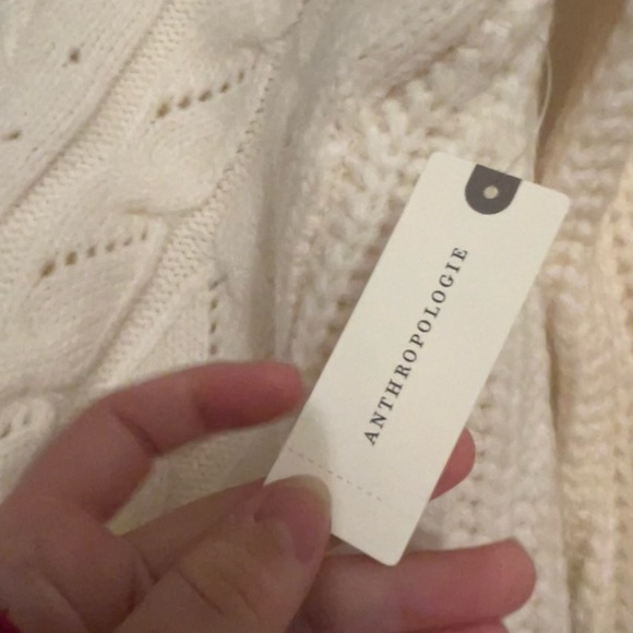 Anthropologie Women’s Cream sweater Size Small, new with tags - Picture 2 of 6